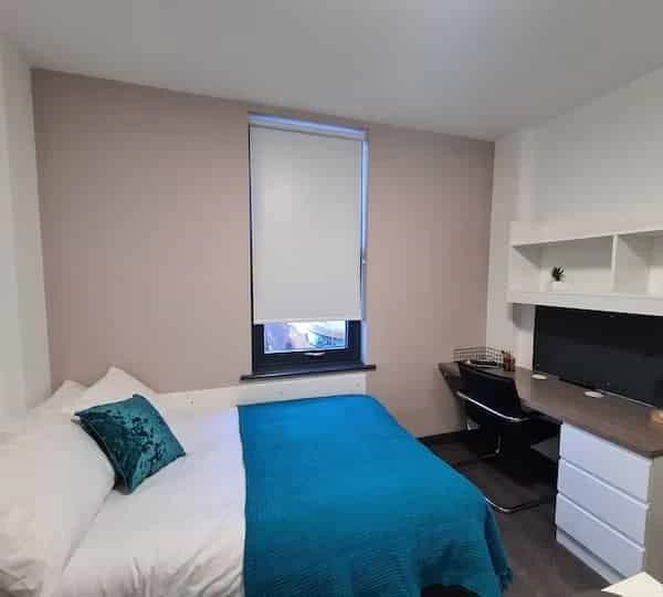 Studio Bronze - Bedroom