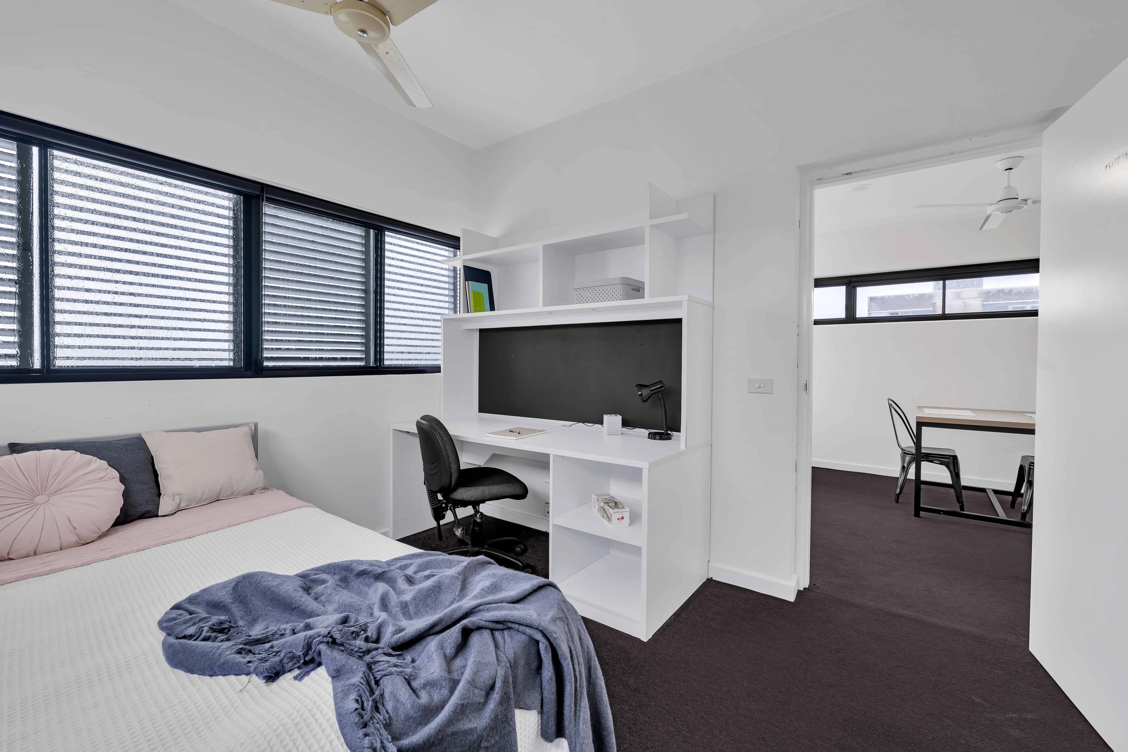 1 Bedroom Apartment Premium  - Bedroom