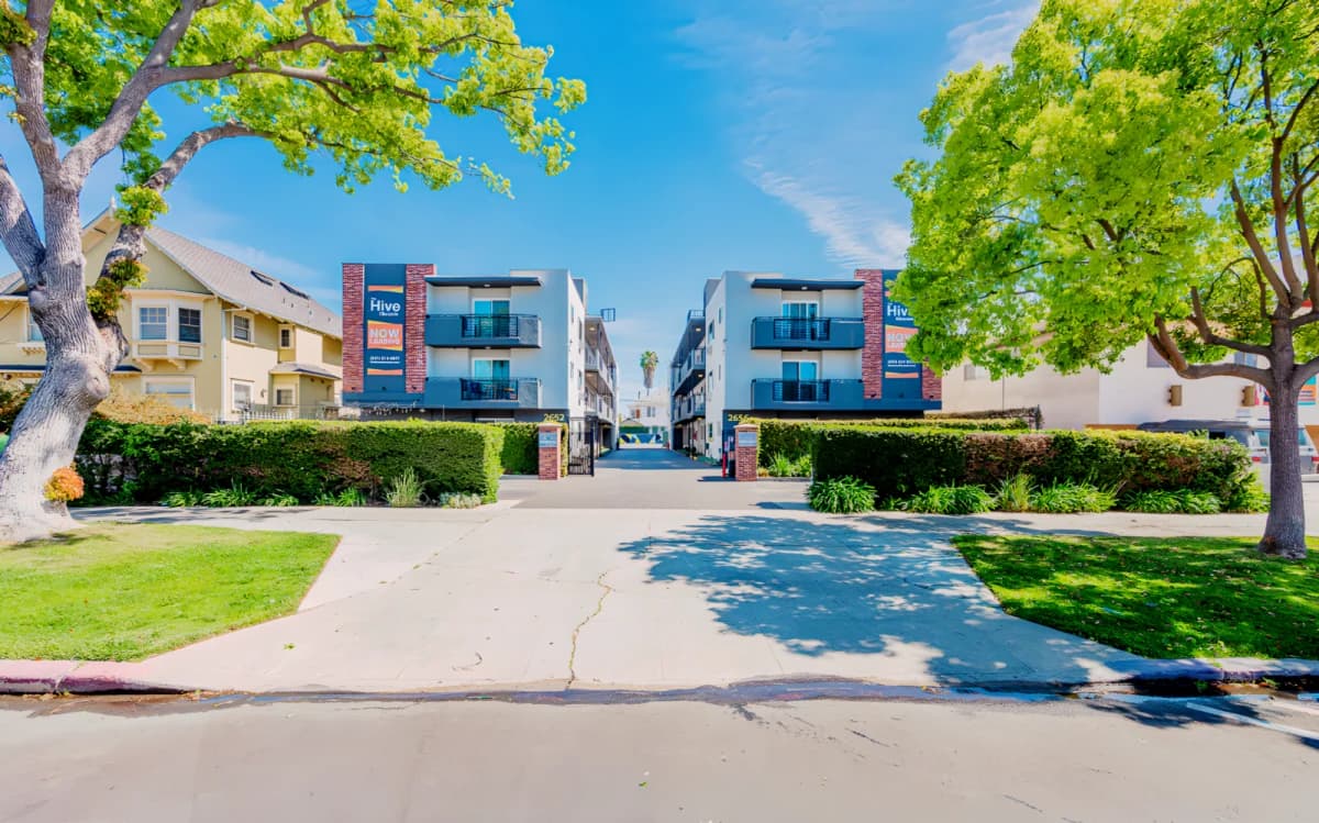 VR 1
