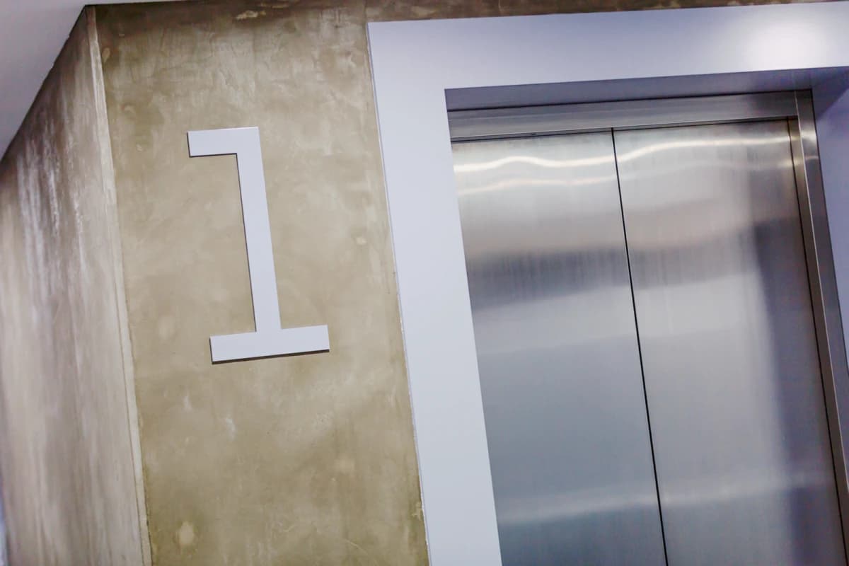 VR 2