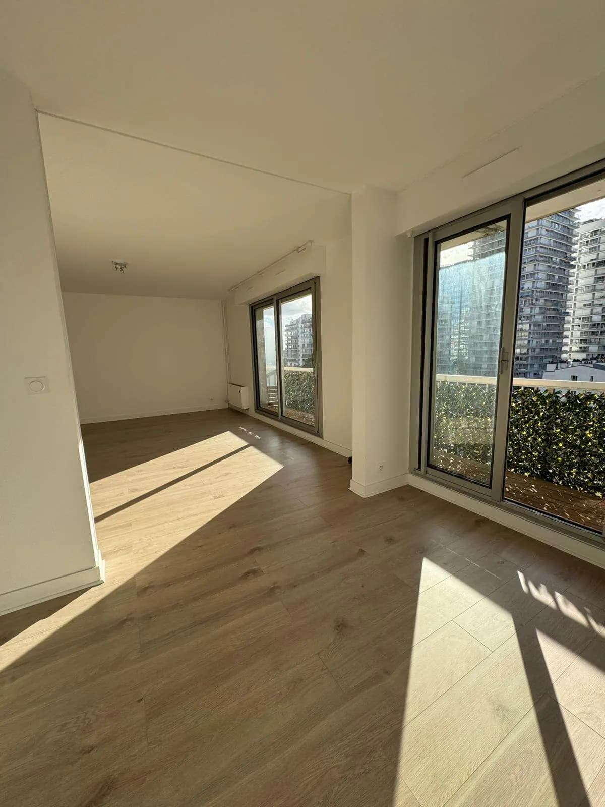 Puteaux 92e·89m²·F3·AppartementNo furniture