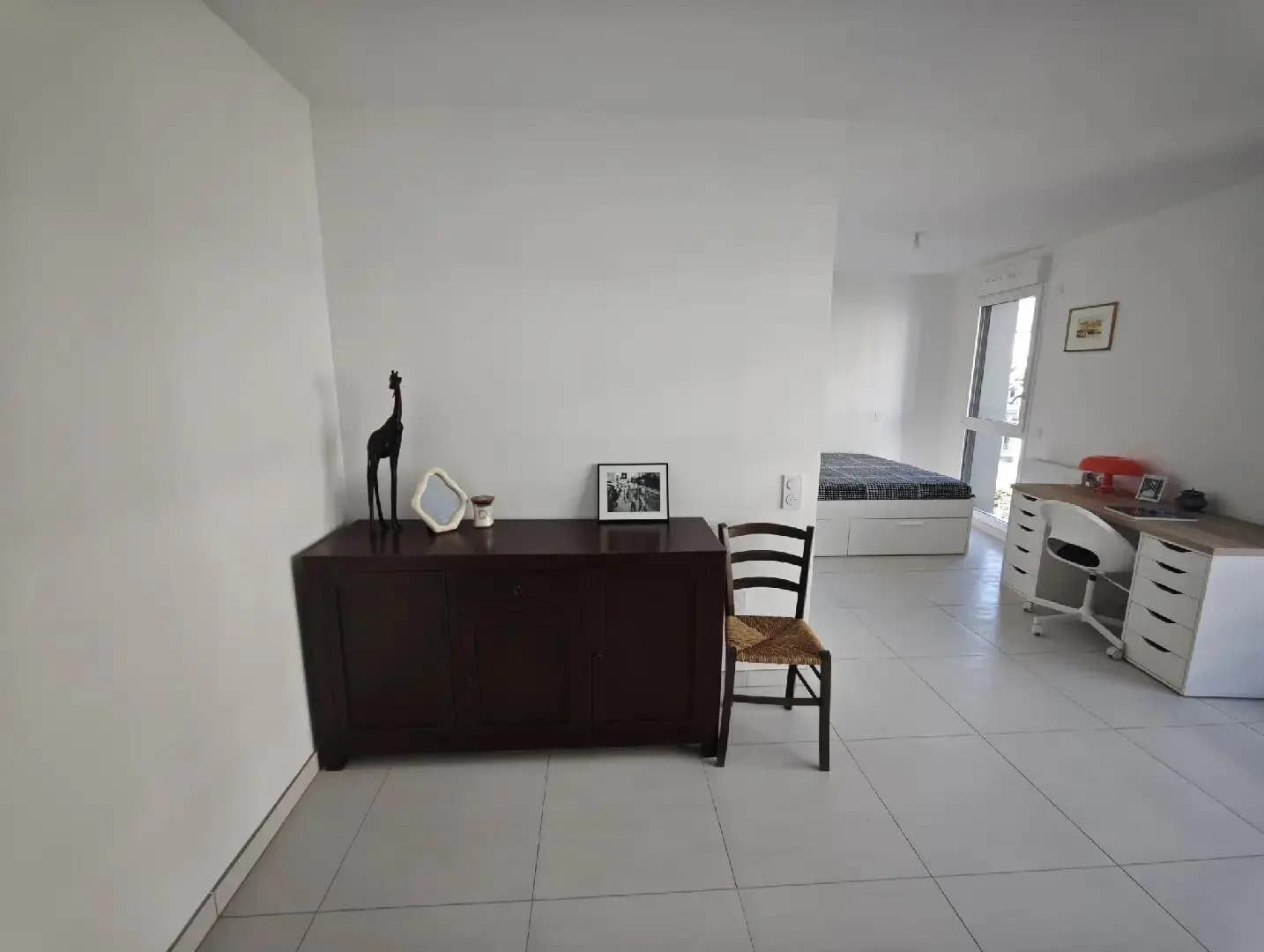 Vanves 92e·34m²·F1·Studio·With furniture
