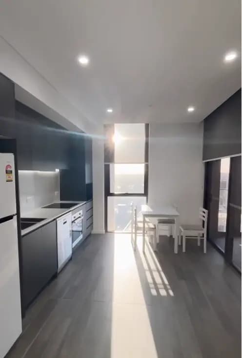 12 Hinchcliffe Pl