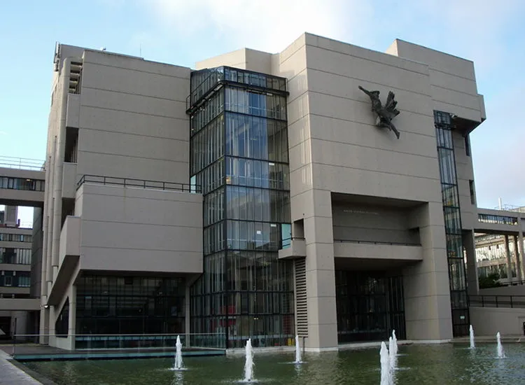 Worsley Building