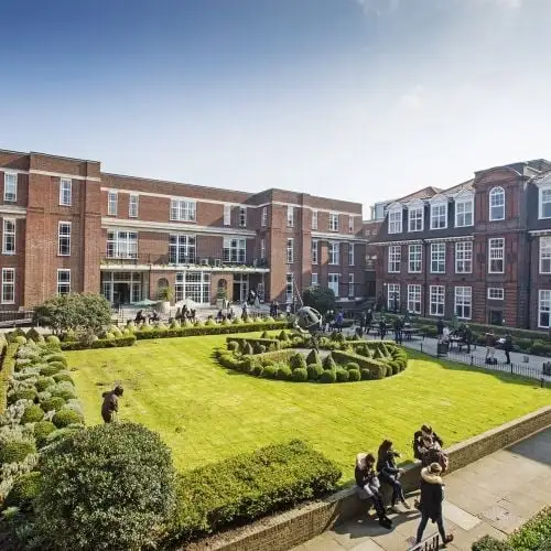 Regent's University London campus